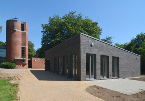 Fertigstellung und Übergabe Neubau Gemeindehauses Braak